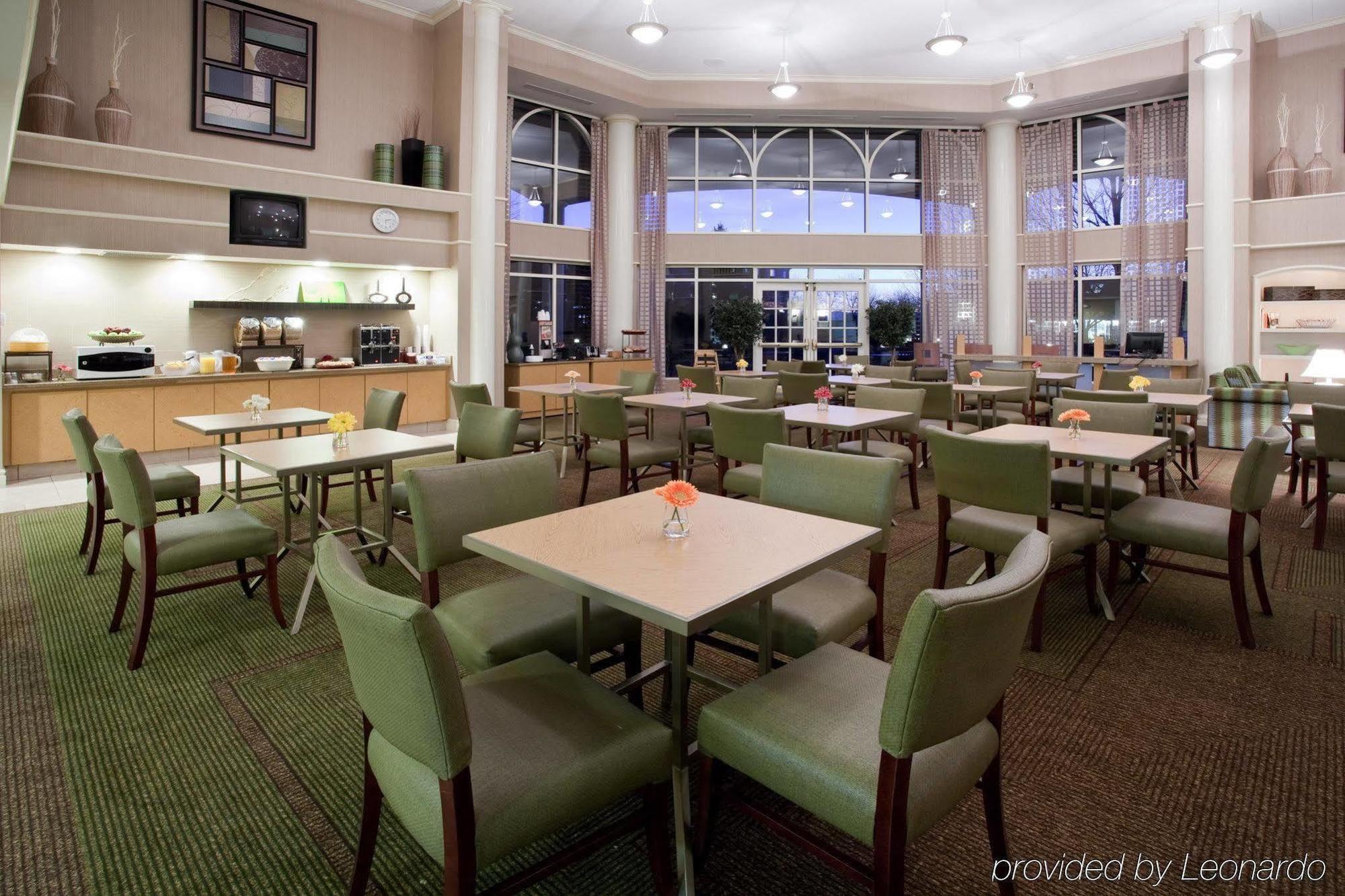 La Quinta By Wyndham Denver Airport Dia Exterior photo